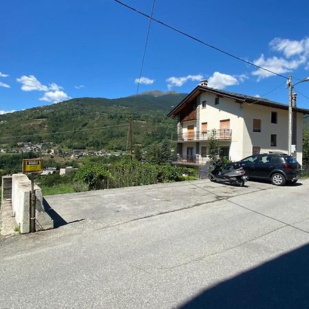 Grenier Du Coeur Apartment Aosta Exterior photo